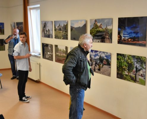 Vernisáž výstavy poľských a slovenských fotografov