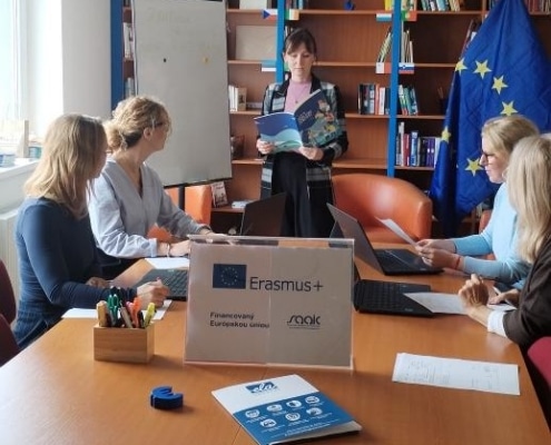 Zdieľanie vedomostí, skúseností a dobrej praxe